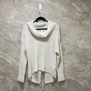 Creamy knitted sweater size small
